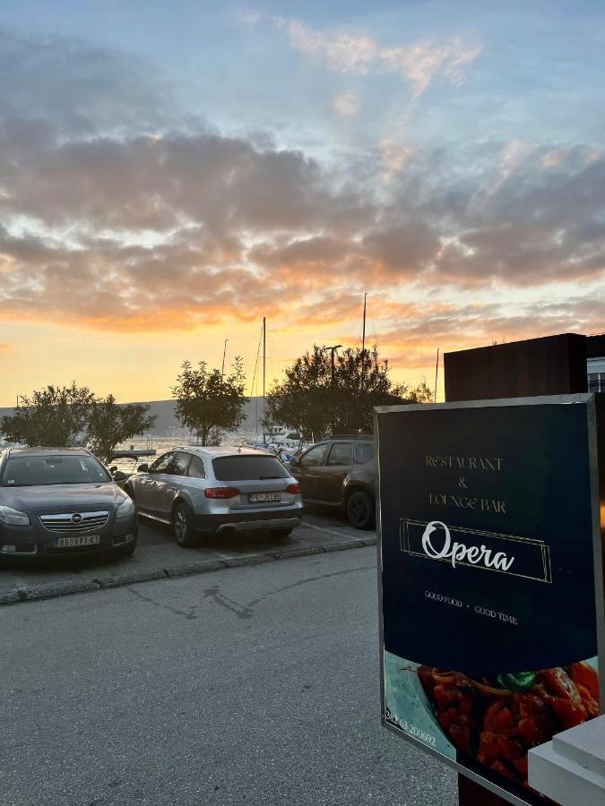 Rustico Apartments Tivat Exterior foto