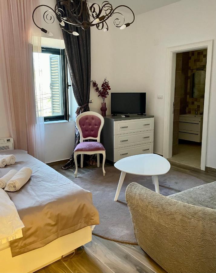 Rustico Apartments Tivat Exterior foto